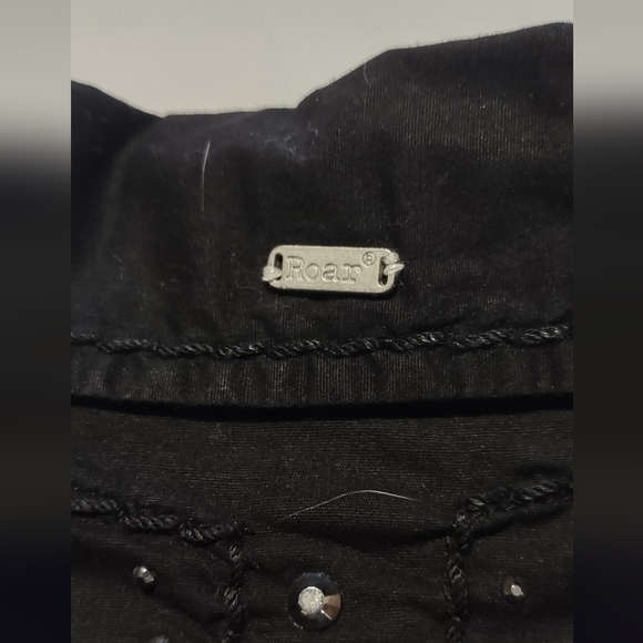 Roar Western Glitz Long Sleeve Button Up Embroidered Black Sz large NWT - Picture 13 of 13
